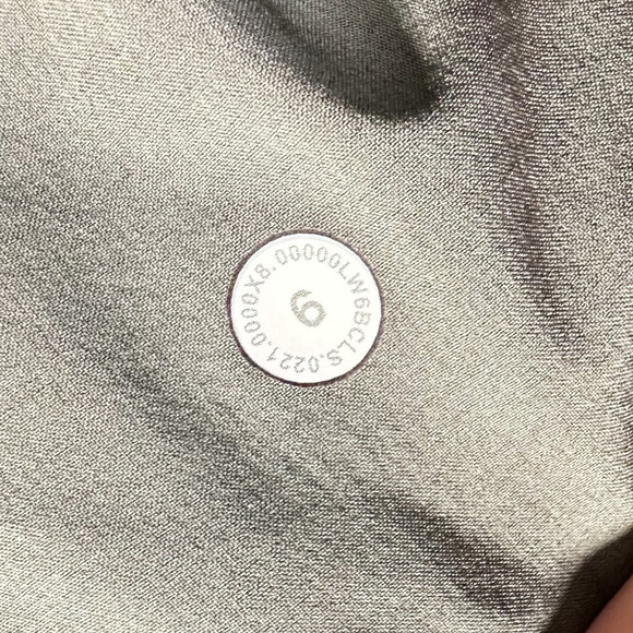 Lululemon Metropolis Maven High Rise Crop Pants Wide Leg Grey Sage Women 6 - Picture 4 of 11